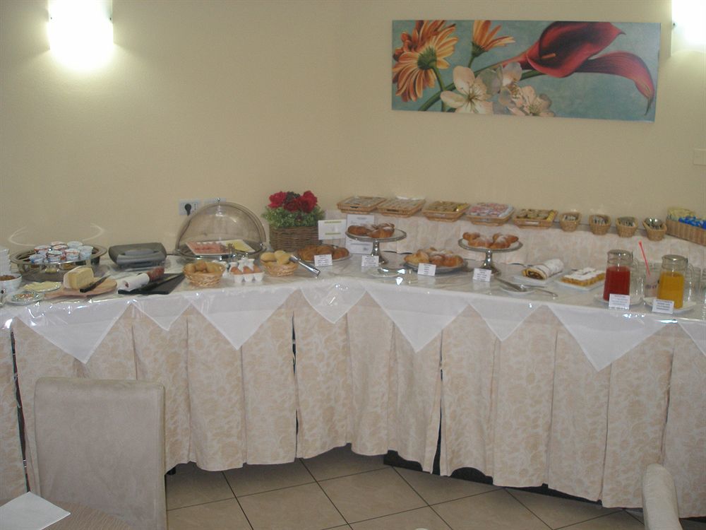 Hotel Bristol Pesaro Exterior foto